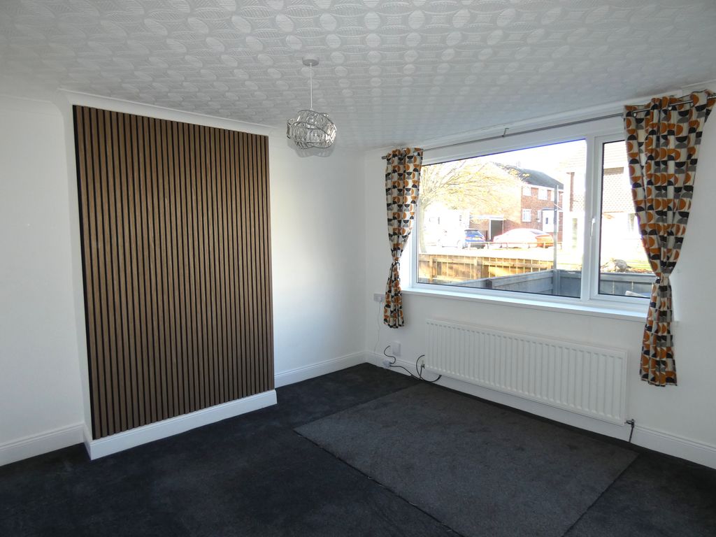 Lounge- click for photo gallery